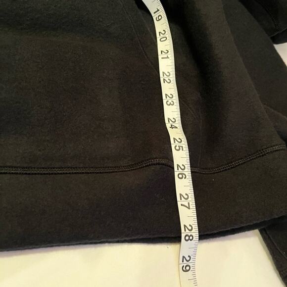 NWT Alo Yoga size S Triumph Restore black hoodie - Picture 10 of 12